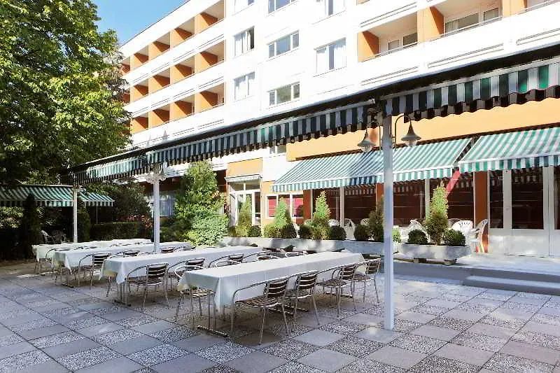 Ibis Budapest Citysouth 3*,