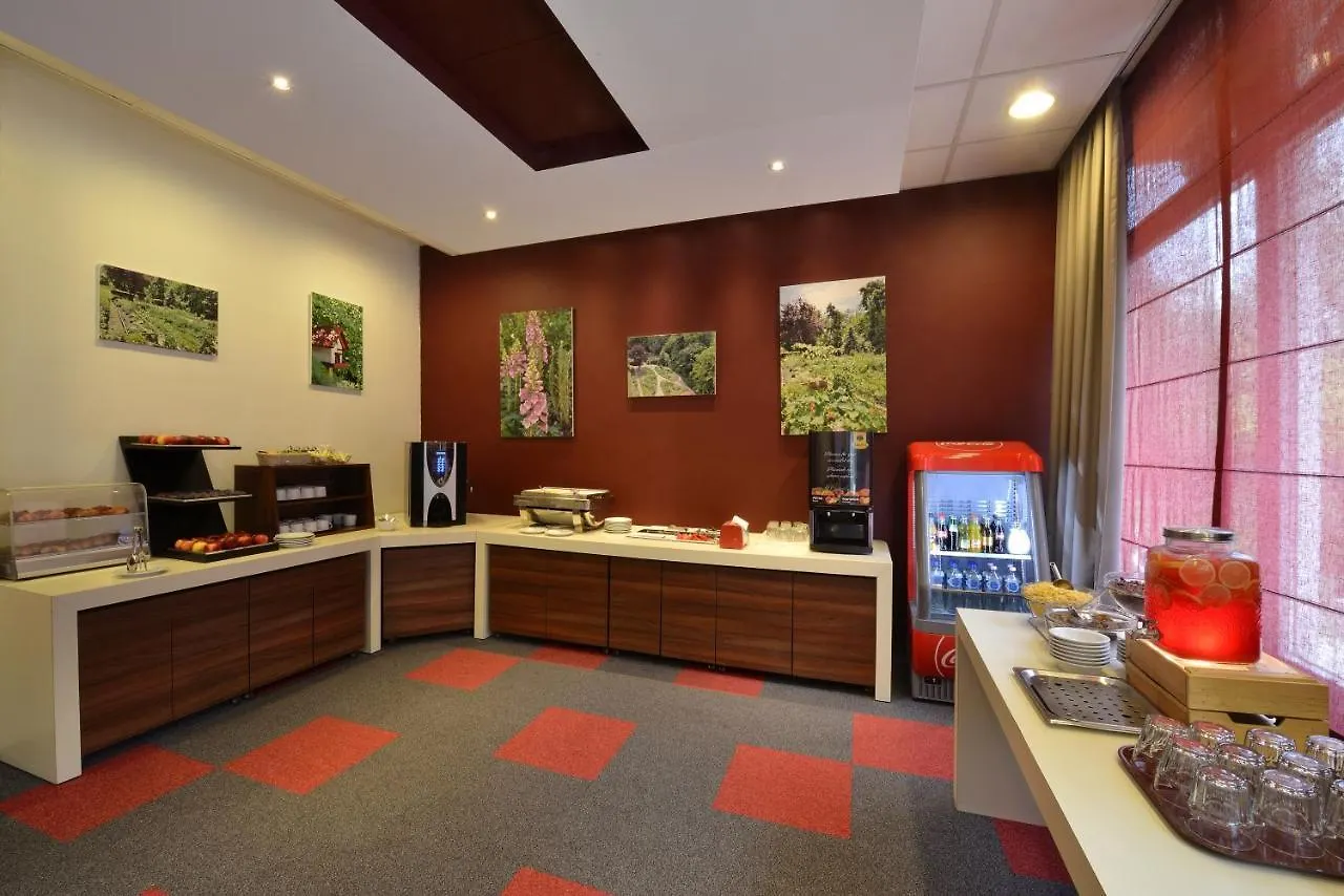 Hotel Ibis Budapest Citysouth